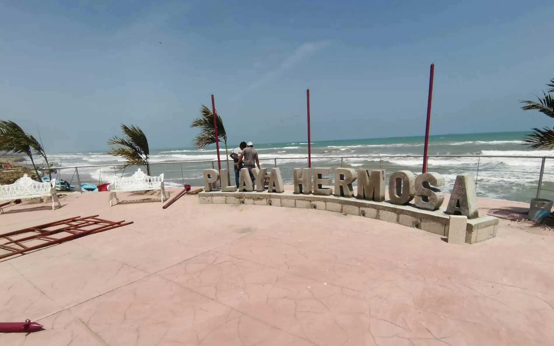 Avanza obra de El Mirador en playa de Pueblo Viejo 